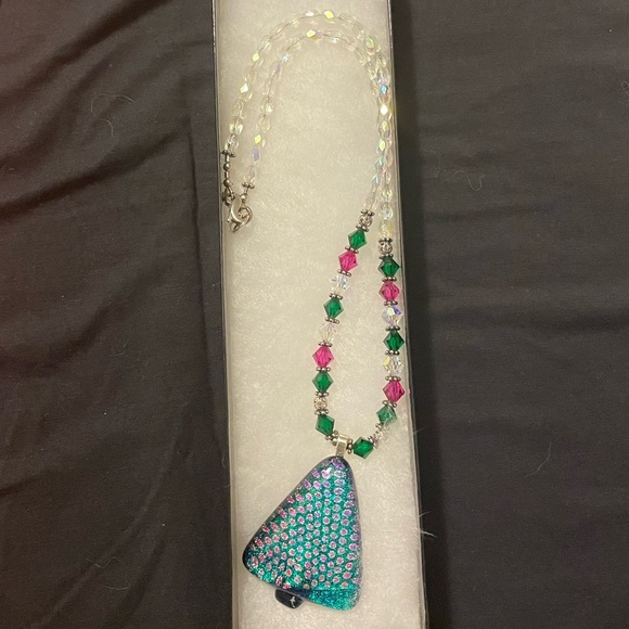 🎄Simulated magic color quartz drop Christmas tree pendant with quartz beads 12” - Picture 5 of 8